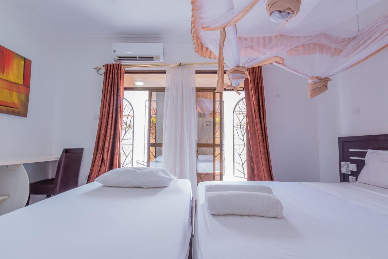 Leomilo Holidays Diani Beach Zewnętrze zdjęcie